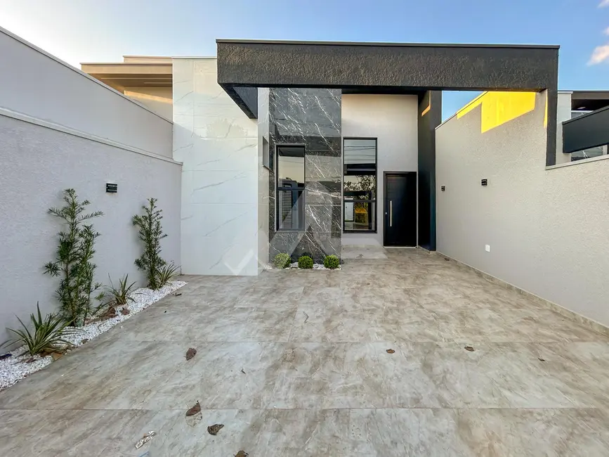Foto 1 de Casa com 2 quartos à venda, 100m2 em Jardim Pancera, Toledo - PR