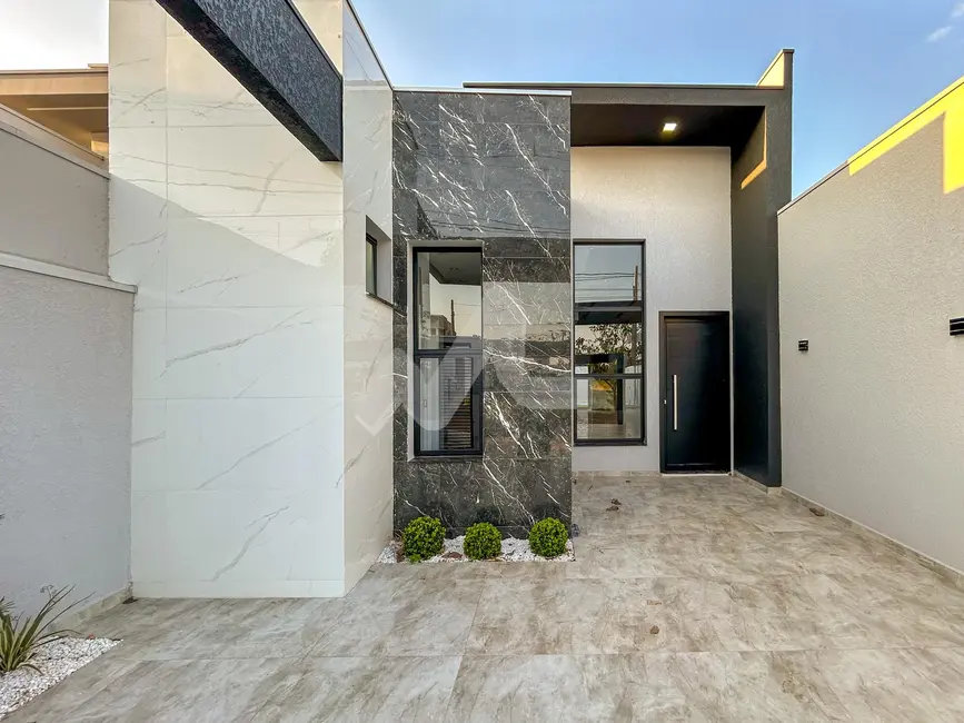 Casa com 2 quartos à venda, 100m2 em Jardim Pancera, Toledo - PR - imagem 3 Foto 3 de Casa com 2 quartos à venda, 100m2 em Jardim Pancera, Toledo - PR