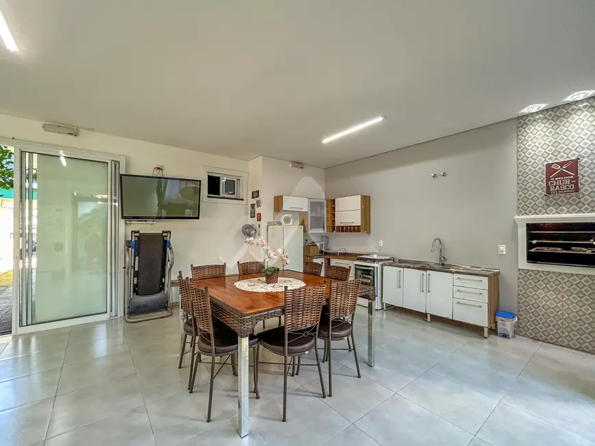 Foto 6 de Casa com 1 quarto à venda, 204m2 em Jardim Pancera, Toledo - PR