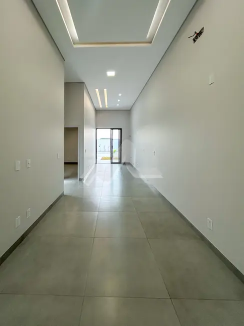 Casa com 2 quartos à venda, 100m2 em Jardim Concórdia, Toledo - PR - imagem 4 Foto 4 de Casa com 2 quartos à venda, 100m2 em Jardim Concórdia, Toledo - PR