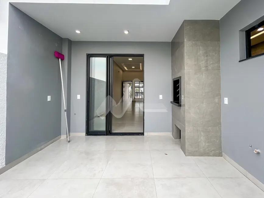 Casa com 2 quartos à venda, 100m2 em Jardim Concórdia, Toledo - PR - imagem 6 Foto 6 de Casa com 2 quartos à venda, 100m2 em Jardim Concórdia, Toledo - PR