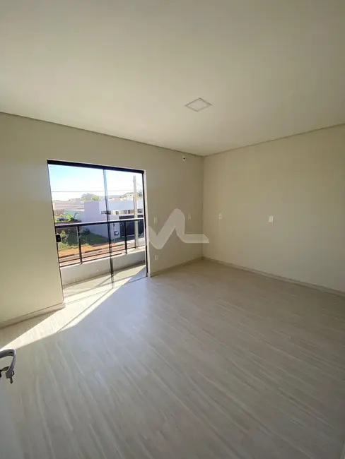 Sobrado com 2 quartos à venda, 99m2 em Vila Industrial, Toledo - PR - imagem 5 Foto 5 de Sobrado com 2 quartos à venda, 99m2 em Vila Industrial, Toledo - PR