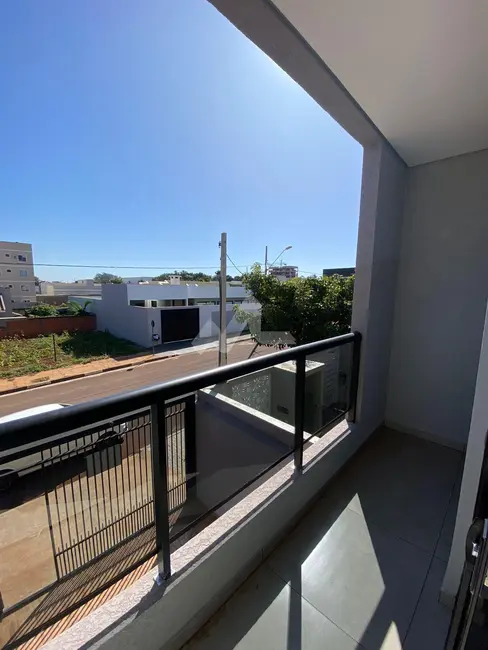 Sobrado com 2 quartos à venda, 99m2 em Vila Industrial, Toledo - PR - imagem 6 Foto 6 de Sobrado com 2 quartos à venda, 99m2 em Vila Industrial, Toledo - PR