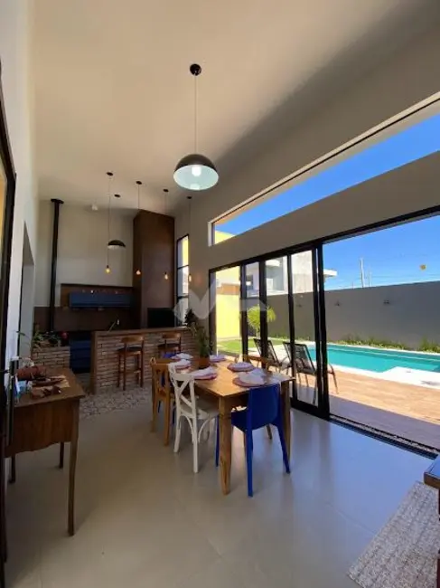 Foto 6 de Casa com 2 quartos à venda, 180m2 em Tocantins, Toledo - PR