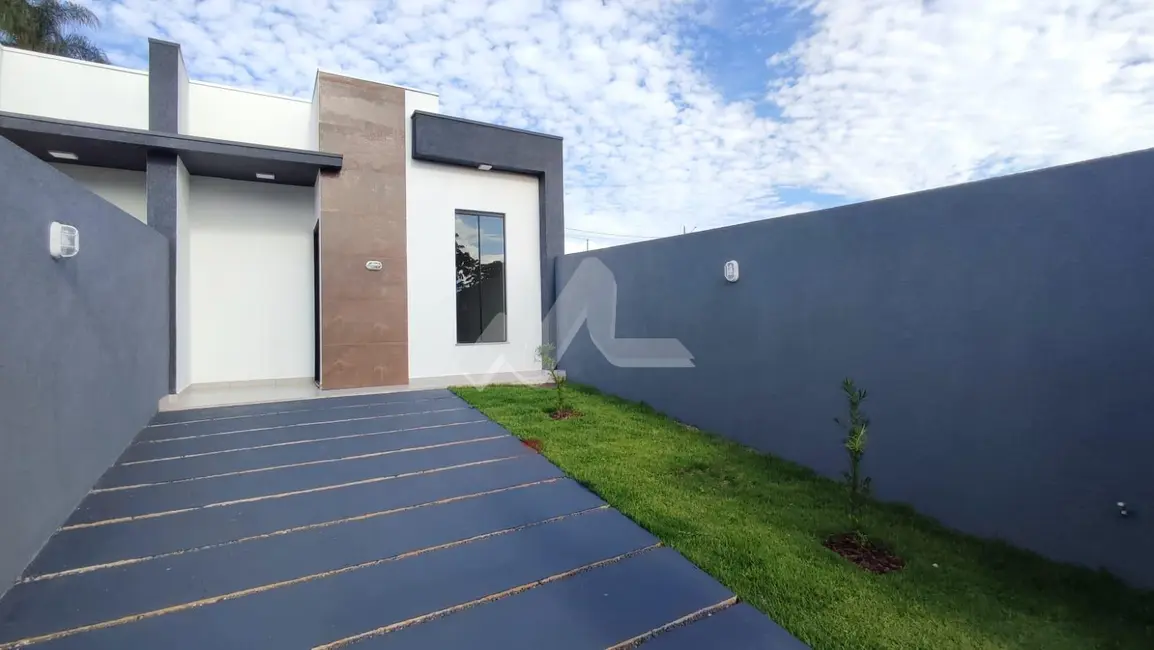 Foto 1 de Casa com 1 quarto à venda, 55m2 em Jardim Coopagro, Toledo - PR