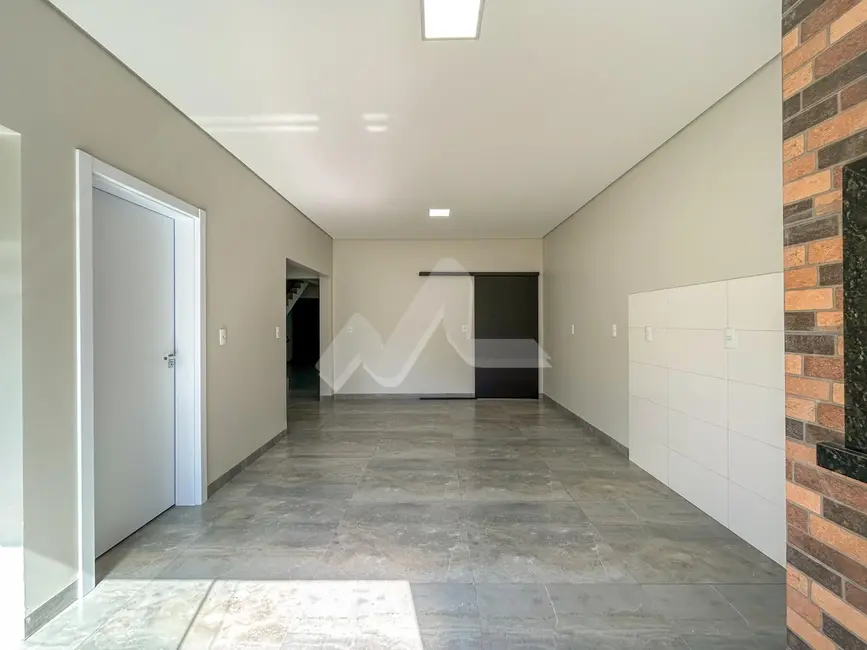 Sobrado com 2 quartos à venda, 160m2 em Vila Becker, Toledo - PR - imagem 7 Foto 7 de Sobrado com 2 quartos à venda, 160m2 em Vila Becker, Toledo - PR