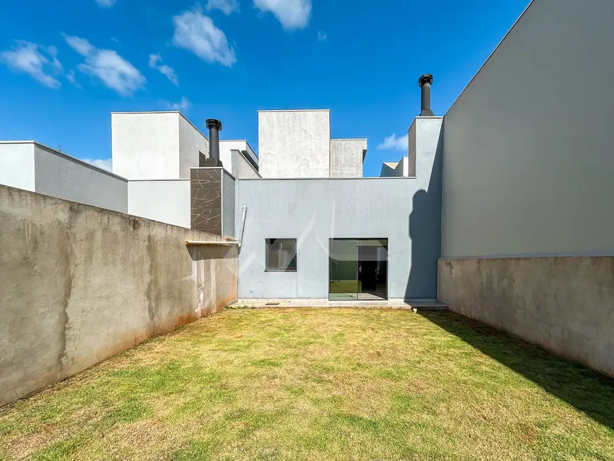 Sobrado com 2 quartos à venda, 160m2 em Vila Becker, Toledo - PR - imagem 9 Foto 9 de Sobrado com 2 quartos à venda, 160m2 em Vila Becker, Toledo - PR