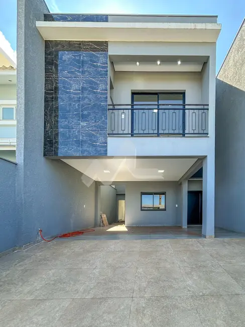 Foto 1 de Sobrado com 2 quartos à venda, 160m2 em Vila Becker, Toledo - PR