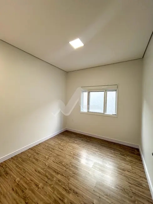 Casa com 2 quartos à venda, 111m2 em Jardim Gisela, Toledo - PR - imagem 8 Foto 8 de Casa com 2 quartos à venda, 111m2 em Jardim Gisela, Toledo - PR
