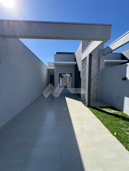 Foto 2 de Casa com 1 quarto à venda, 54m2 em Jardim Coopagro, Toledo - PR