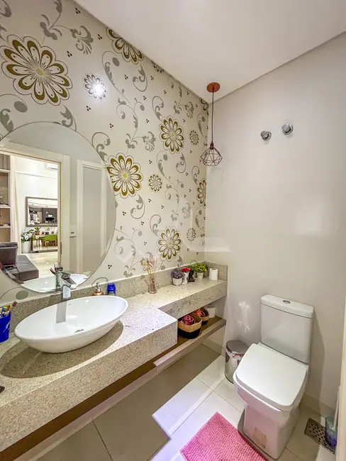 Casa com 2 quartos à venda, 197m2 em Jardim Pancera, Toledo - PR - imagem 7 Foto 7 de Casa com 2 quartos à venda, 197m2 em Jardim Pancera, Toledo - PR