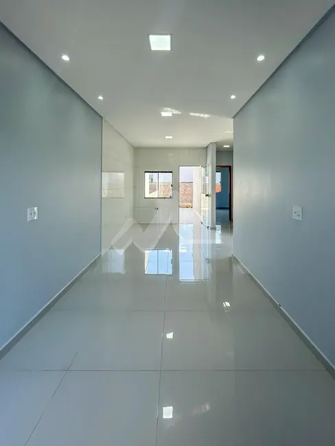 Casa com 3 quartos à venda, 63m2 em Jardim Pancera, Toledo - PR - imagem 3 Foto 3 de Casa com 3 quartos à venda, 63m2 em Jardim Pancera, Toledo - PR