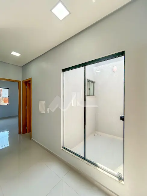 Casa com 3 quartos à venda, 63m2 em Jardim Pancera, Toledo - PR - imagem 6 Foto 6 de Casa com 3 quartos à venda, 63m2 em Jardim Pancera, Toledo - PR