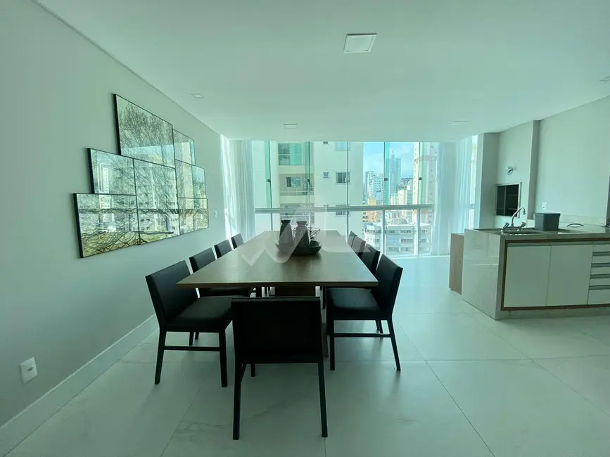 Foto 8 de Apartamento com 2 quartos à venda, 132m2 em Balneario Camboriu - SC