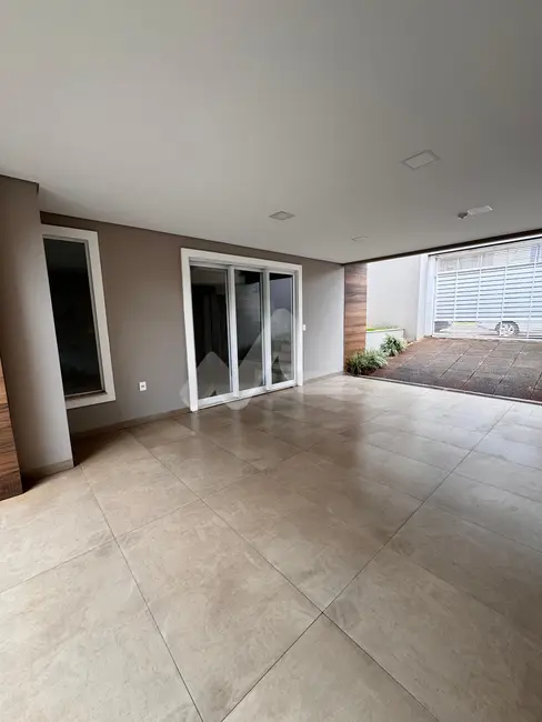 Sobrado com 2 quartos para alugar, 150m2 em Tocantins, Toledo - PR - imagem 8 Foto 8 de Sobrado com 2 quartos para alugar, 150m2 em Tocantins, Toledo - PR