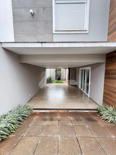 Sobrado com 2 quartos para alugar, 150m2 em Tocantins, Toledo - PR - imagem 6 Foto 6 de Sobrado com 2 quartos para alugar, 150m2 em Tocantins, Toledo - PR