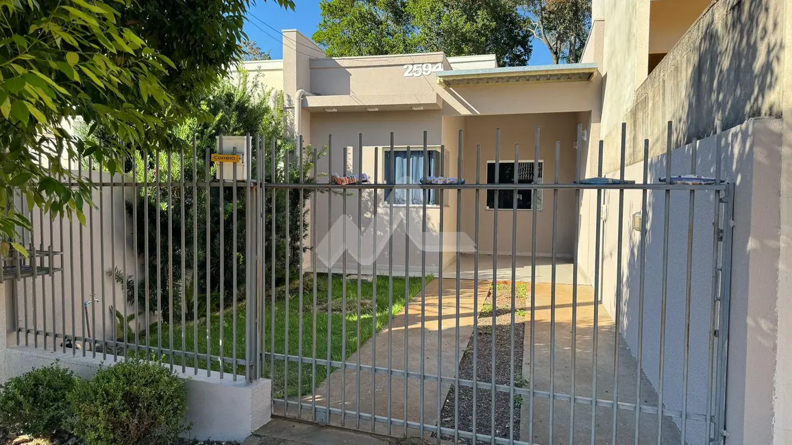 Foto 2 de Casa com 3 quartos para alugar, 68m2 em São Francisco, Toledo - PR
