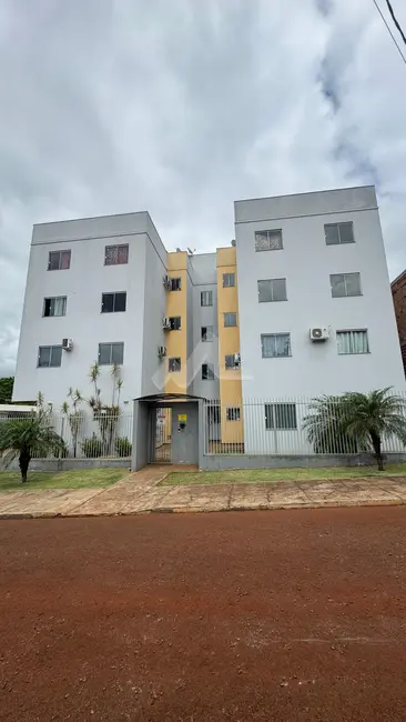 Foto 3 de Apartamento com 2 quartos para alugar, 76m2 em Jardim Pancera, Toledo - PR