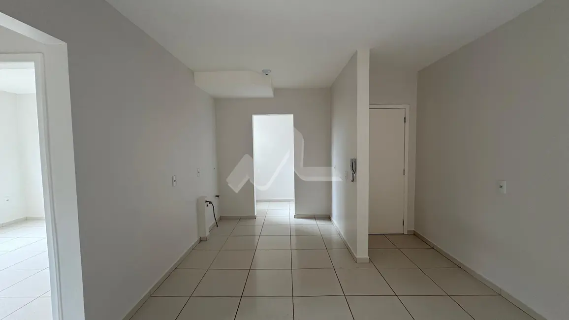Foto 7 de Apartamento com 2 quartos para alugar, 76m2 em Jardim Pancera, Toledo - PR