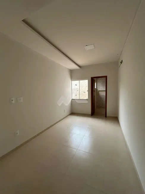 Casa com 2 quartos à venda, 72m2 em Jardim Bressan, Toledo - PR - imagem 9 Foto 9 de Casa com 2 quartos à venda, 72m2 em Jardim Bressan, Toledo - PR