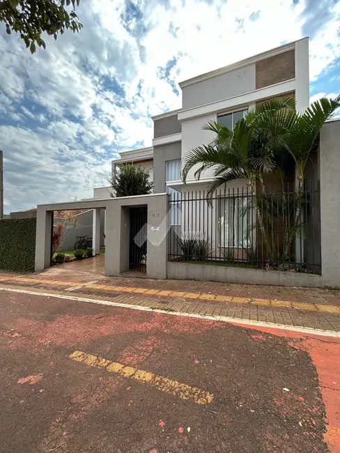 Sobrado com 2 quartos à venda, 140m2 em Jardim Europa, Toledo - PR - imagem 2 Foto 2 de Sobrado com 2 quartos à venda, 140m2 em Jardim Europa, Toledo - PR