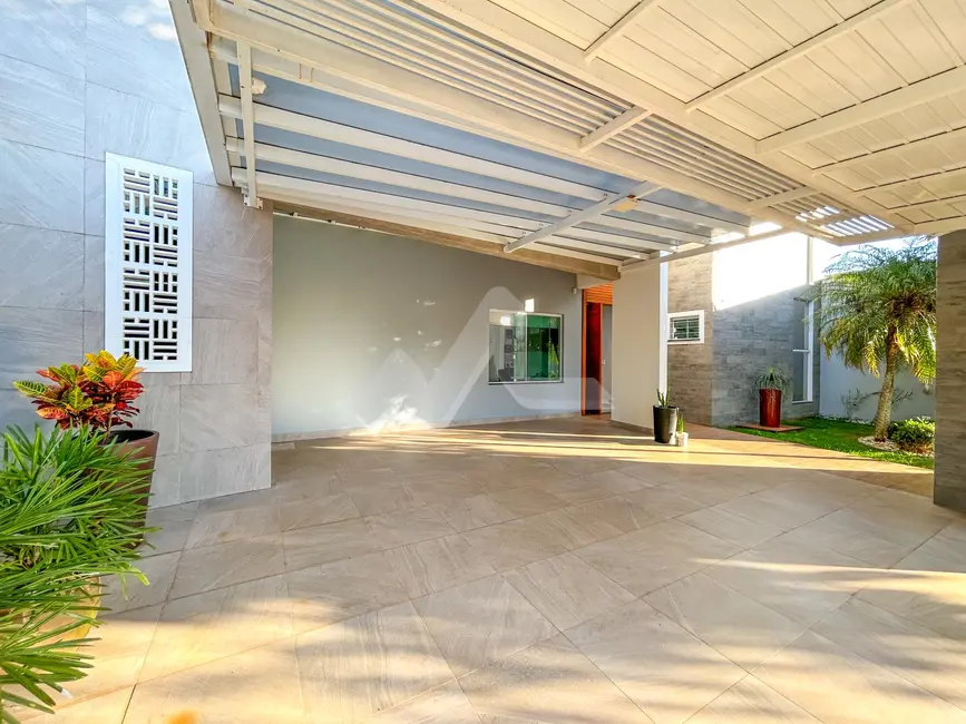 Casa com 2 quartos à venda, 200m2 em Jardim Porto Alegre, Toledo - PR - imagem 3 Foto 3 de Casa com 2 quartos à venda, 200m2 em Jardim Porto Alegre, Toledo - PR