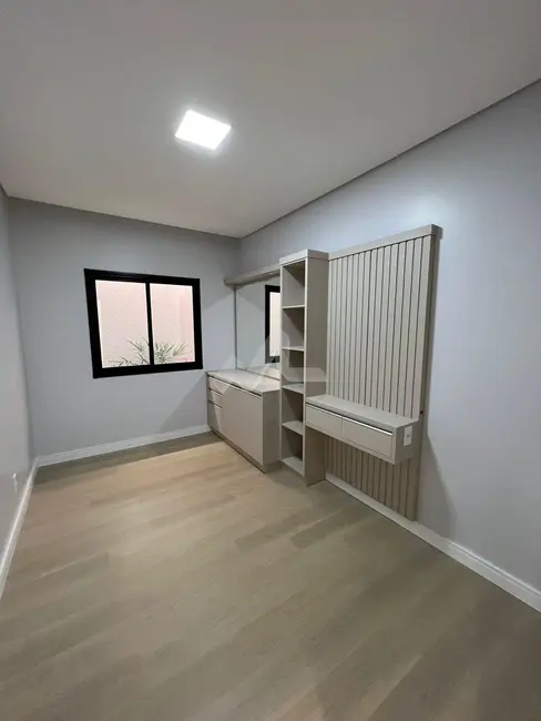 Casa com 2 quartos à venda, 108m2 em Jardim Gisela, Toledo - PR - imagem 9 Foto 9 de Casa com 2 quartos à venda, 108m2 em Jardim Gisela, Toledo - PR