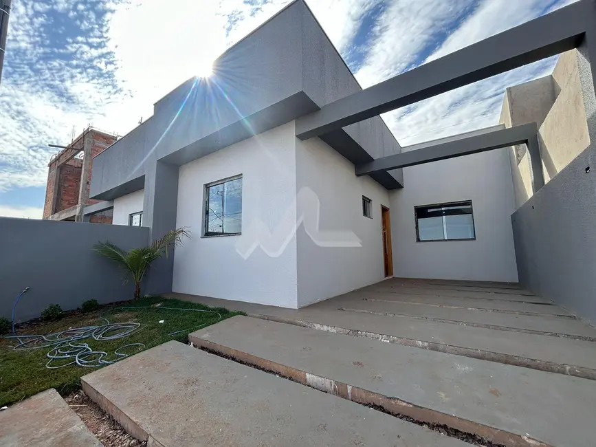 Foto 1 de Casa com 1 quarto à venda, 64m2 em Jardim Panorama, Toledo - PR