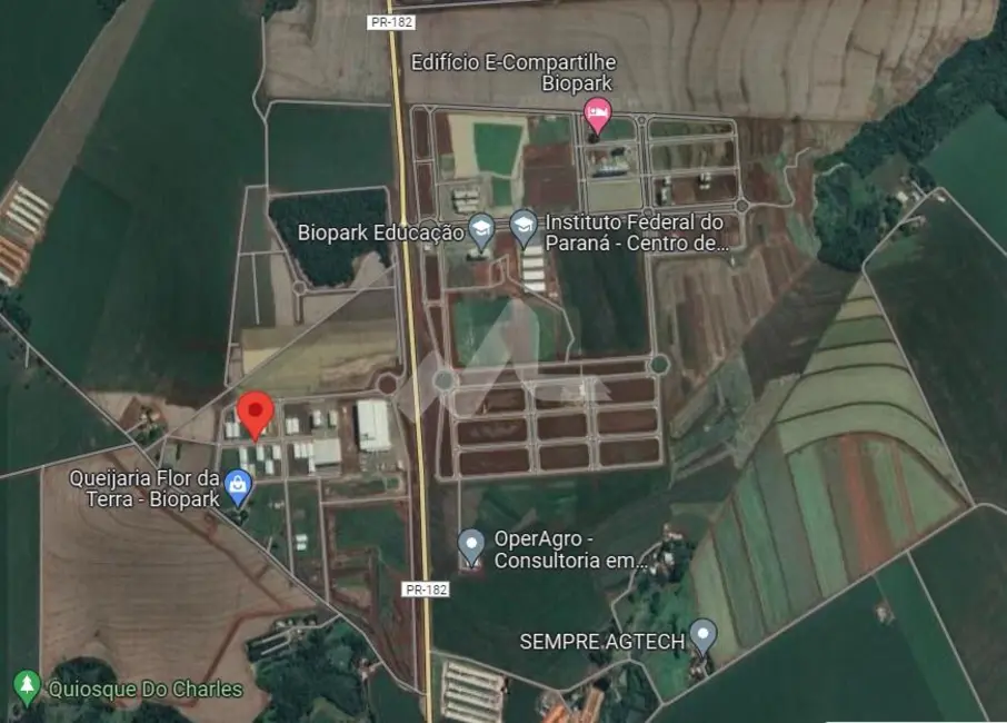 Foto 1 de Terreno / Lote à venda, 1000m2 em Toledo - PR