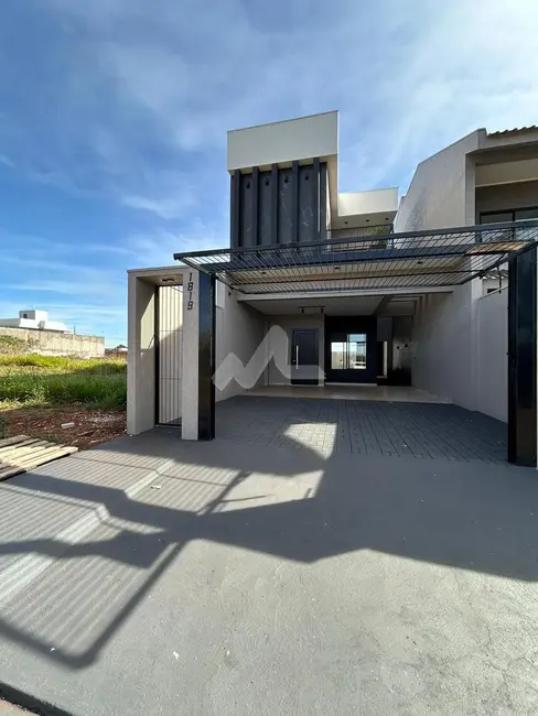 Sobrado com 2 quartos à venda, 180m2 em Tocantins, Toledo - PR - imagem 2 Foto 2 de Sobrado com 2 quartos à venda, 180m2 em Tocantins, Toledo - PR