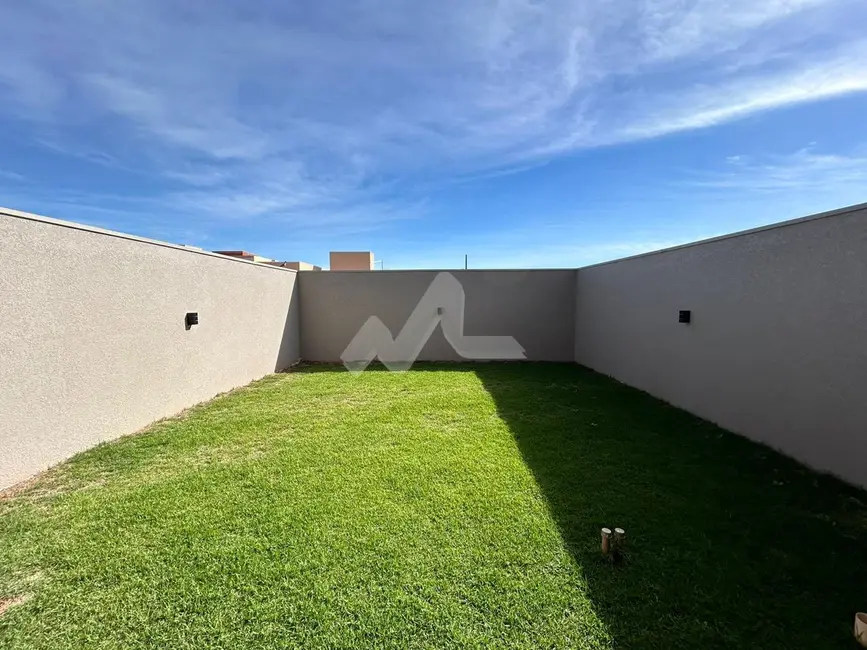 Sobrado com 2 quartos à venda, 180m2 em Tocantins, Toledo - PR - imagem 8 Foto 8 de Sobrado com 2 quartos à venda, 180m2 em Tocantins, Toledo - PR