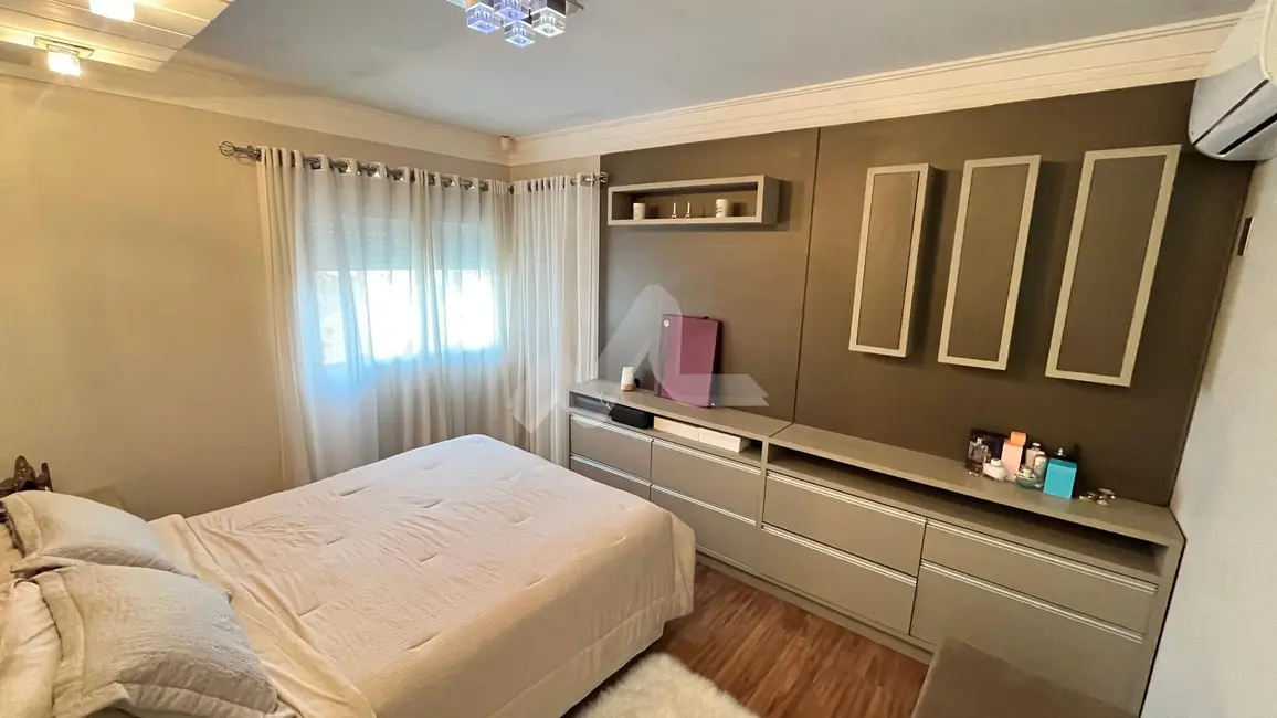 Casa à venda, 236m2 em Centro, Toledo - PR - imagem 29 Foto 29 de Casa à venda, 236m2 em Centro, Toledo - PR
