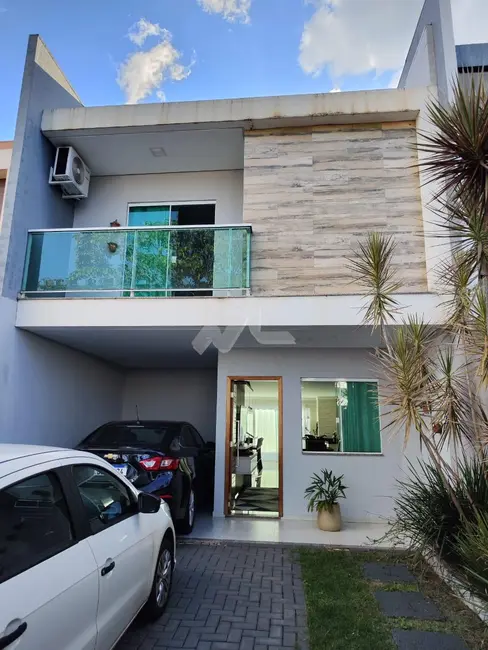 Foto 1 de Sobrado com 2 quartos à venda, 131m2 em Jardim Pancera, Toledo - PR