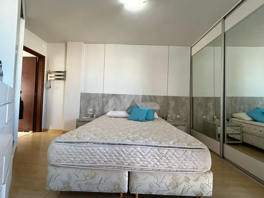 Apartamento com 2 quartos à venda, 136m2 em Centro, Toledo - PR - imagem 6 Foto 6 de Apartamento com 2 quartos à venda, 136m2 em Centro, Toledo - PR