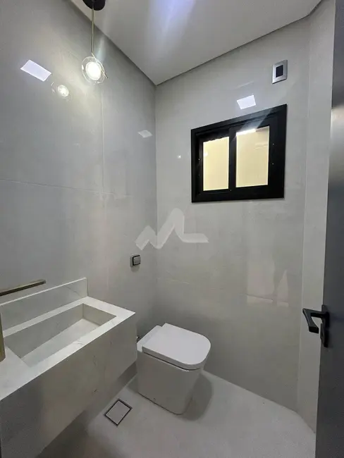 Sobrado com 2 quartos à venda, 174m2 em Tocantins, Toledo - PR - imagem 7 Foto 7 de Sobrado com 2 quartos à venda, 174m2 em Tocantins, Toledo - PR