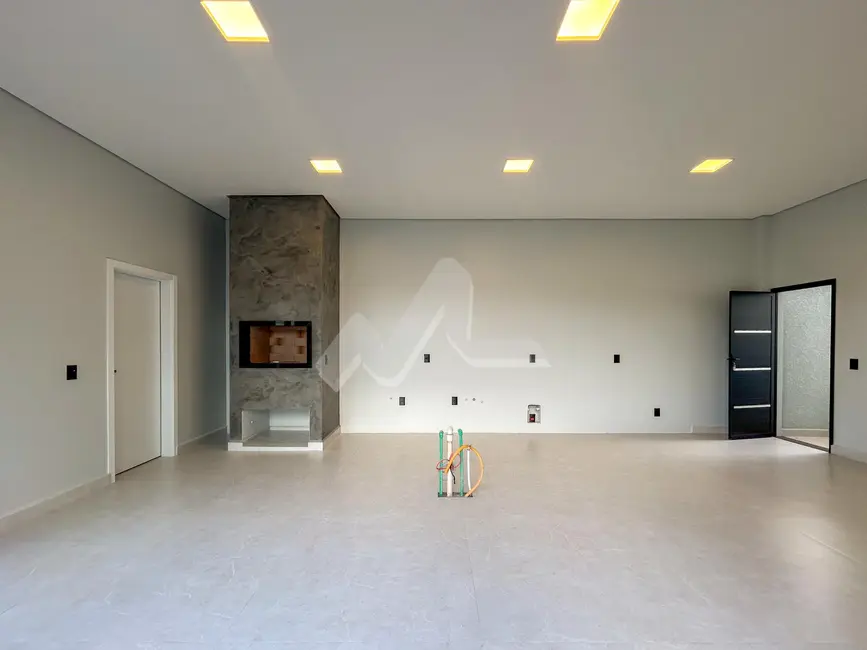 Casa com 1 quarto à venda, 200m2 em Jardim Pancera, Toledo - PR - imagem 8 Foto 8 de Casa com 1 quarto à venda, 200m2 em Jardim Pancera, Toledo - PR