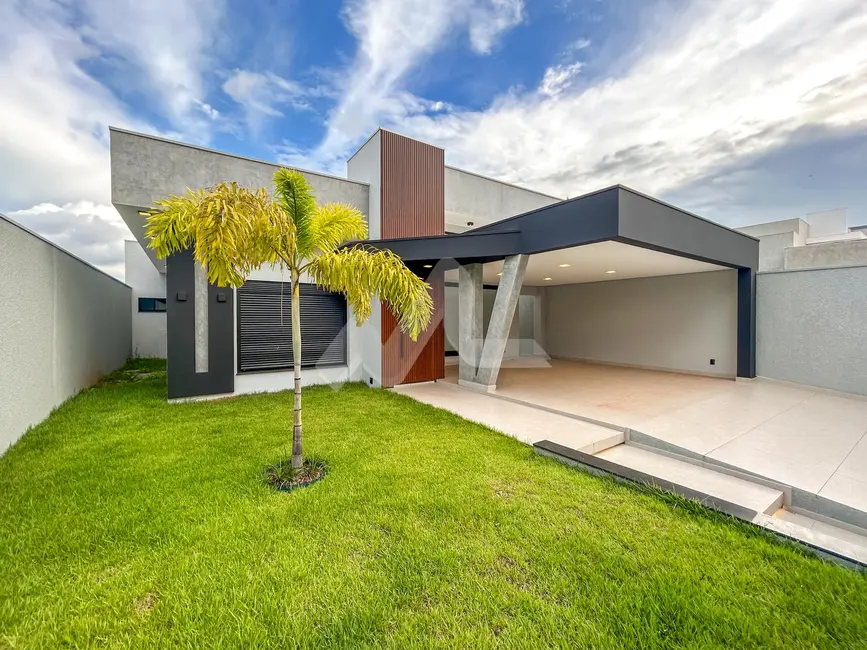 Foto 1 de Casa com 1 quarto à venda, 200m2 em Jardim Pancera, Toledo - PR