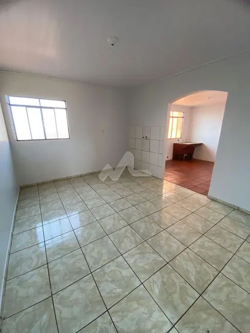 Casa com 2 quartos à venda, 88m2 em Jardim Bressan, Toledo - PR - imagem 6 Foto 6 de Casa com 2 quartos à venda, 88m2 em Jardim Bressan, Toledo - PR