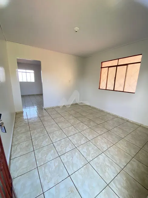 Casa com 2 quartos à venda, 88m2 em Jardim Bressan, Toledo - PR - imagem 4 Foto 4 de Casa com 2 quartos à venda, 88m2 em Jardim Bressan, Toledo - PR