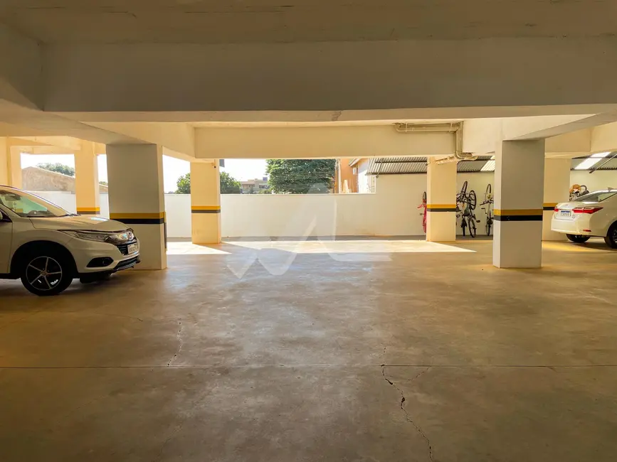 Foto 6 de Apartamento com 2 quartos para alugar, 127m2 em Centro, Toledo - PR