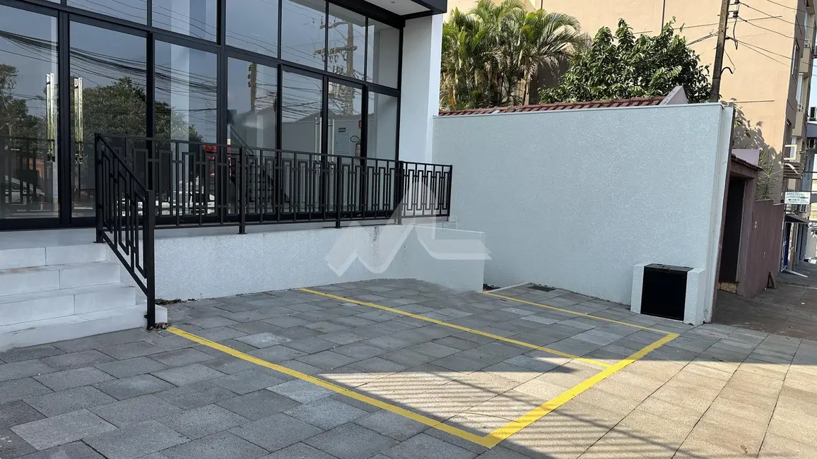 Sala Comercial para alugar, 145m2 em Centro, Toledo - PR - imagem 7 Foto 7 de Sala Comercial para alugar, 145m2 em Centro, Toledo - PR