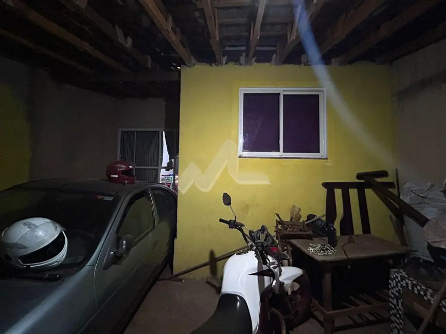 Foto 1 de Casa com 2 quartos à venda, 51m2 em Jardim Bressan, Toledo - PR