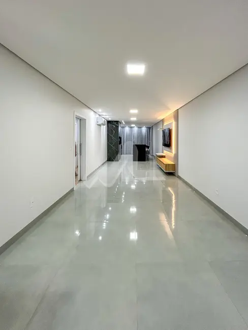 Apartamento com 2 quartos à venda, 120m2 em Jardim La Salle, Toledo - PR - imagem 4 Foto 4 de Apartamento com 2 quartos à venda, 120m2 em Jardim La Salle, Toledo - PR