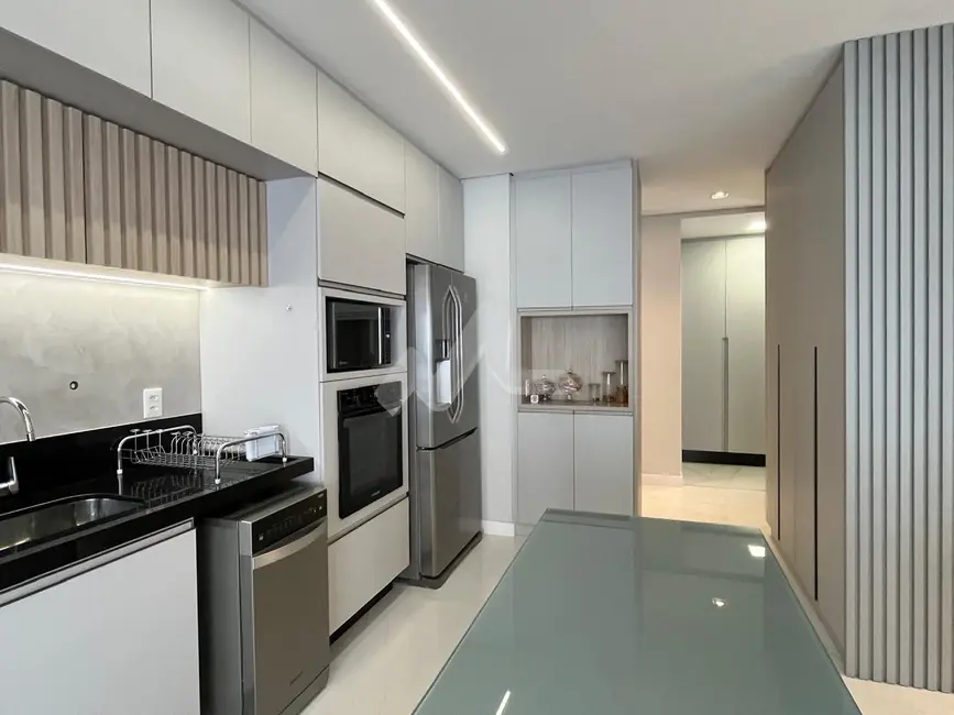 Foto 32 de Apartamento à venda em Londrina - PR