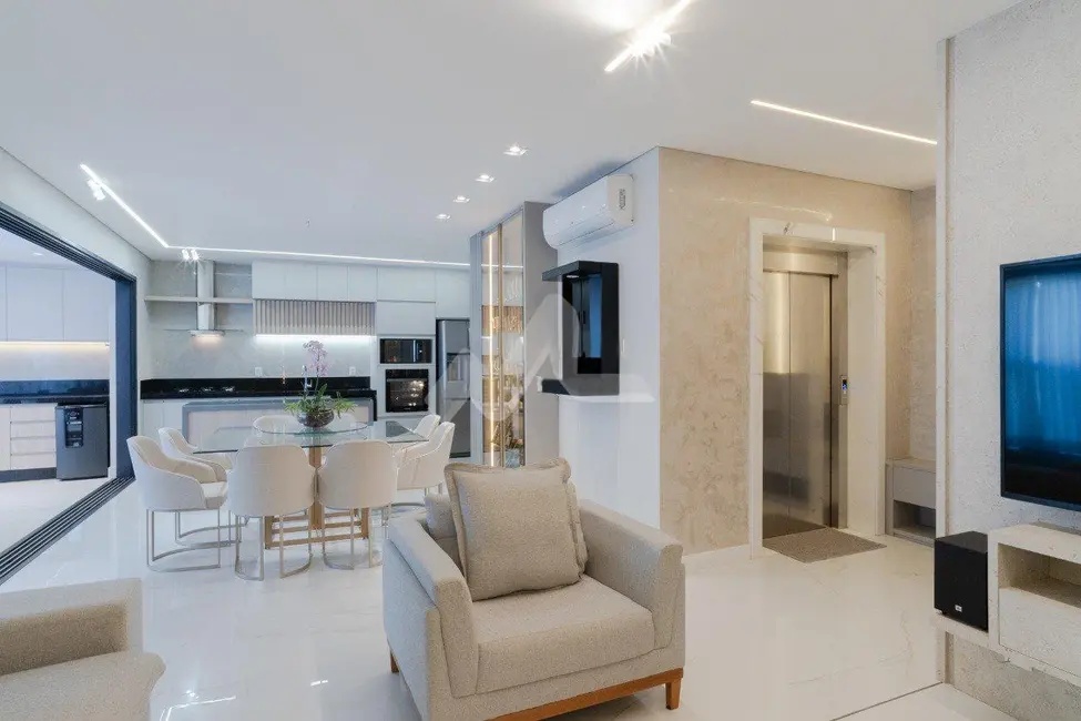 Foto 11 de Apartamento à venda em Londrina - PR