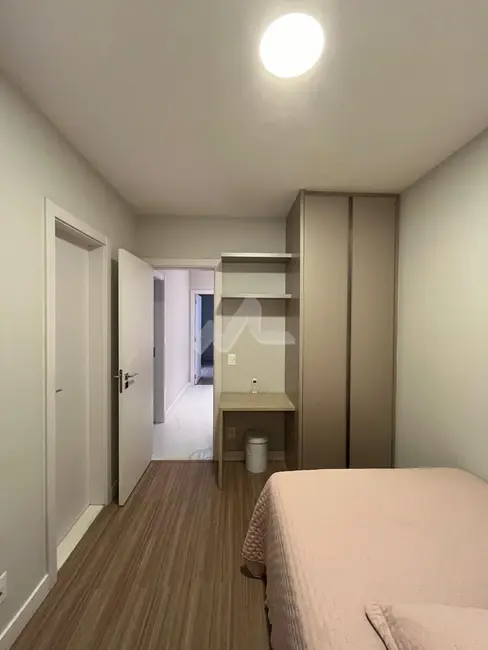 Foto 15 de Apartamento à venda em Londrina - PR