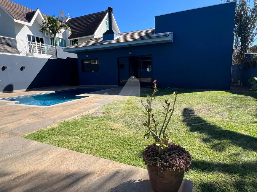 Casa com 3 quartos à venda, 175m2 em Jardim La Salle, Toledo - PR - imagem 4 Foto 4 de Casa com 3 quartos à venda, 175m2 em Jardim La Salle, Toledo - PR