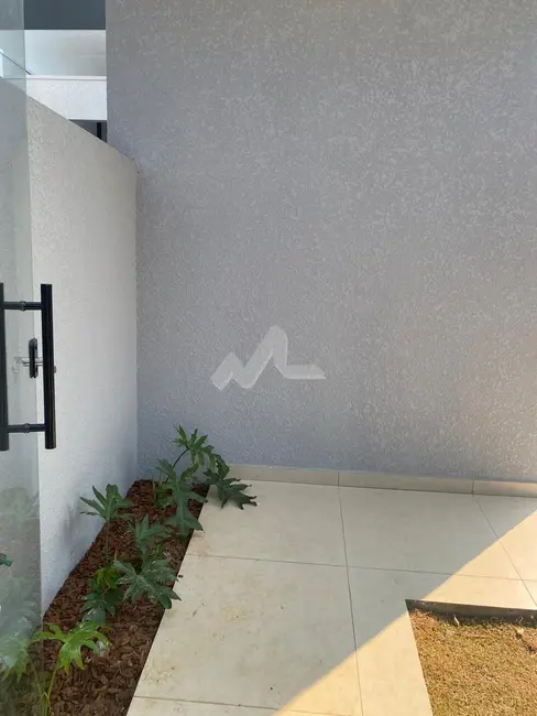 Casa à venda em Toledo - PR - imagem 15 Foto 15 de Casa à venda em Toledo - PR