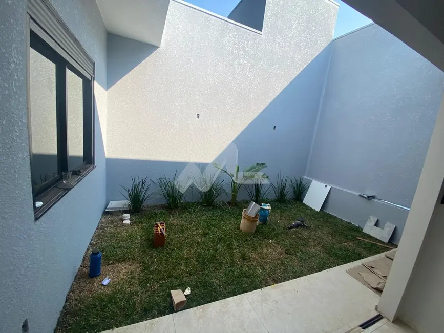 Casa à venda, 73m2 em Toledo - PR - imagem 4 Foto 4 de Casa à venda, 73m2 em Toledo - PR
