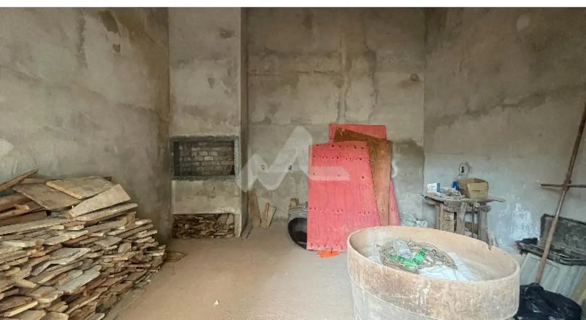 Sobrado com 2 quartos à venda, 201m2 em Centro, Vera Cruz Do Oeste - PR - imagem 6 Foto 6 de Sobrado com 2 quartos à venda, 201m2 em Centro, Vera Cruz Do Oeste - PR